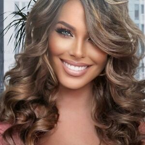 Meet your Posher, Sandy